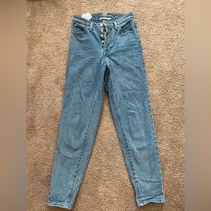 Levi’s High Rise Mom Jeans